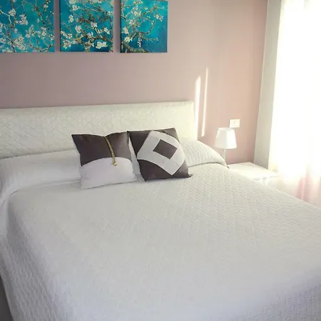 Big בית אירוח